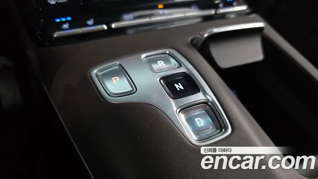 Hyundai Grandeur Grandeur (New) Hybrid — Фото автомобиля 9