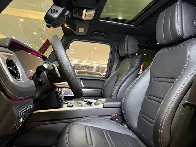 Mercedes-Benz G-Class — Фото автомобиля 11