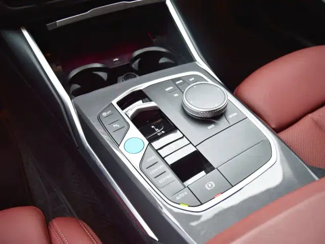 BMW i3 — Фото автомобиля 9