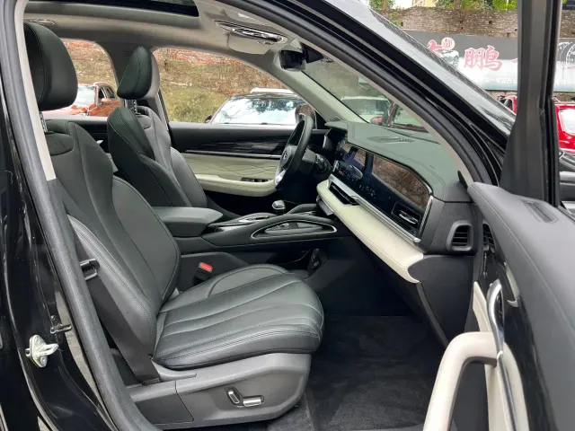 Geely Xingyue L — Фото автомобиля 11