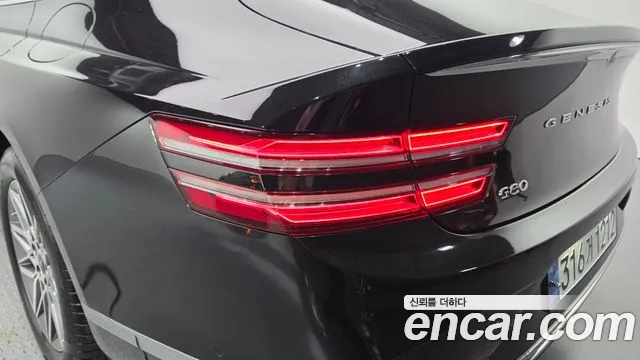 Genesis G80 RG3 — Фото автомобиля 8