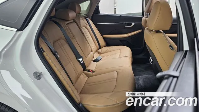 Hyundai Sonata Inspiration — Фото автомобиля 11