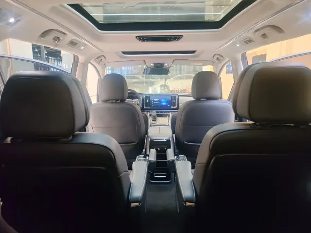 GAC Trumpchi M8 — Фото автомобиля 15