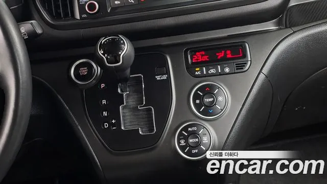 Kia RAY Новый Kia Ray Signature — Фото автомобиля 9