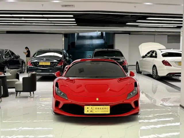 Ferrari F8 — Фото автомобиля 2