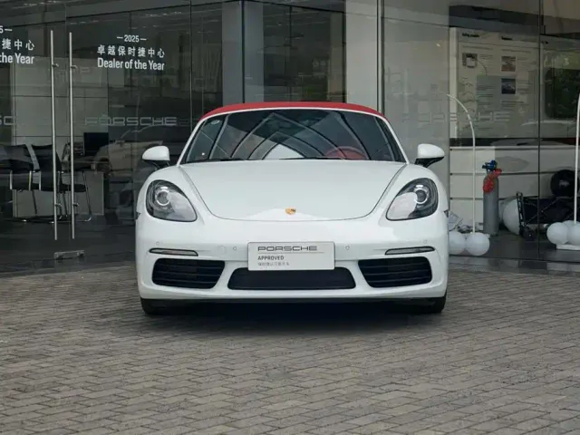 Porsche 718 — Фото автомобиля 5