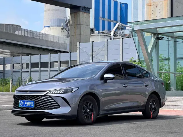 Фотография автомобиля — BYD Qin PLUS