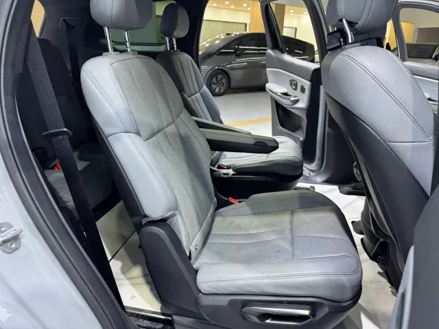 NIO NIO ES8 2020 415KM 6-Seater — Фото автомобиля 23