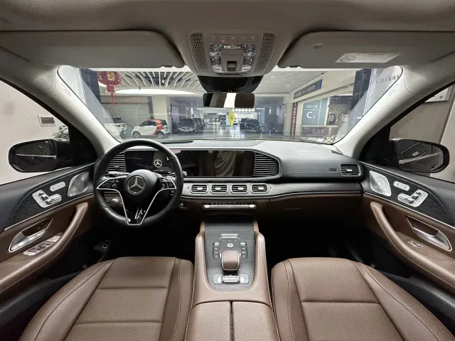 Mercedes-Benz GLE-Class — Фото автомобиля 9