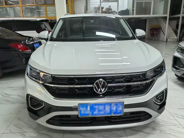 Volkswagen Tayron — Фото автомобиля 2
