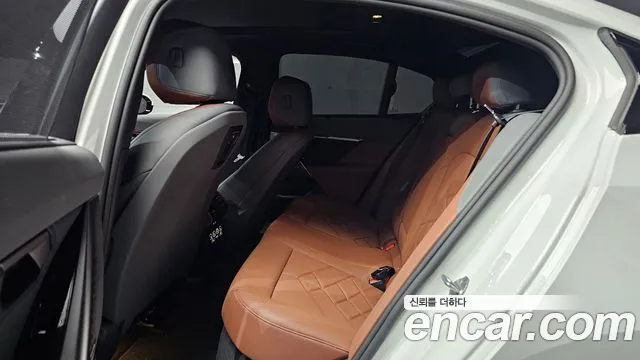 BMW 5-Series 5 серия (G60) 530i xDrive M Sport — Фото автомобиля 12