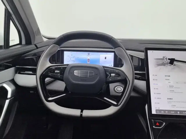 Geely Boyue L — Фото автомобиля 11