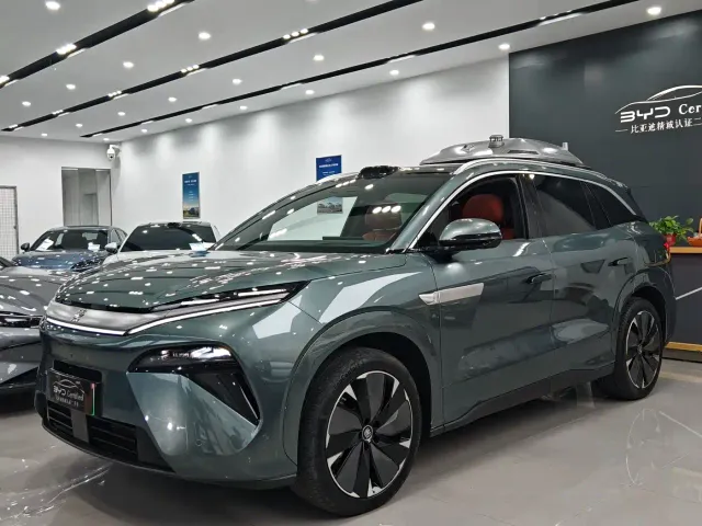 Фотография автомобиля — BYD Tang L