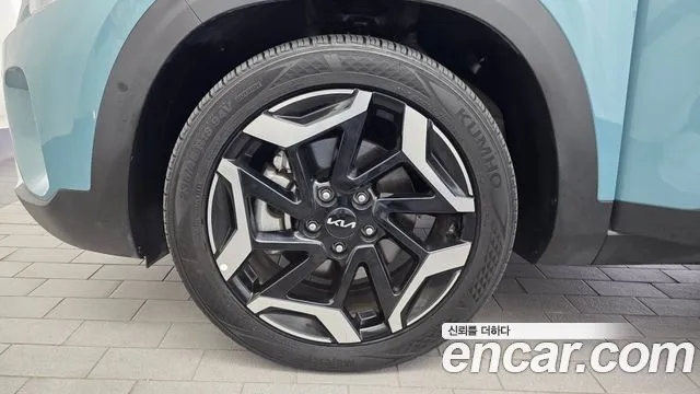 Kia Seltos — Фото автомобиля 4