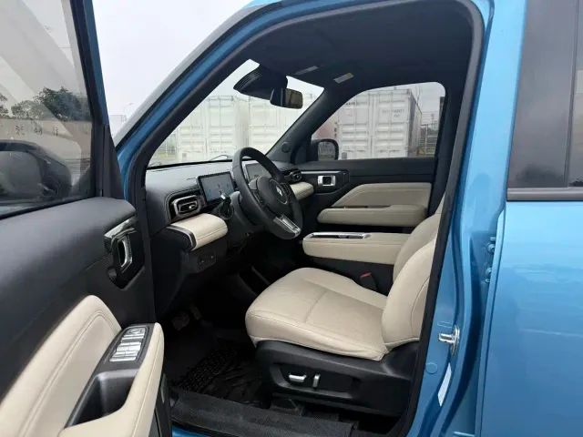 Baojun Yep Plus — Фото автомобиля 5