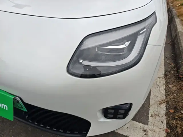 GAC Aion UT — Фото автомобиля 23