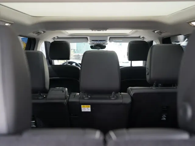 Land Rover Discovery — Фото автомобиля 20