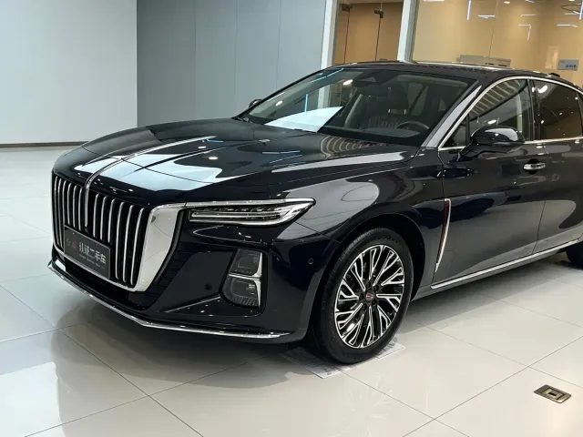 Hongqi H5 — Фото автомобиля 2