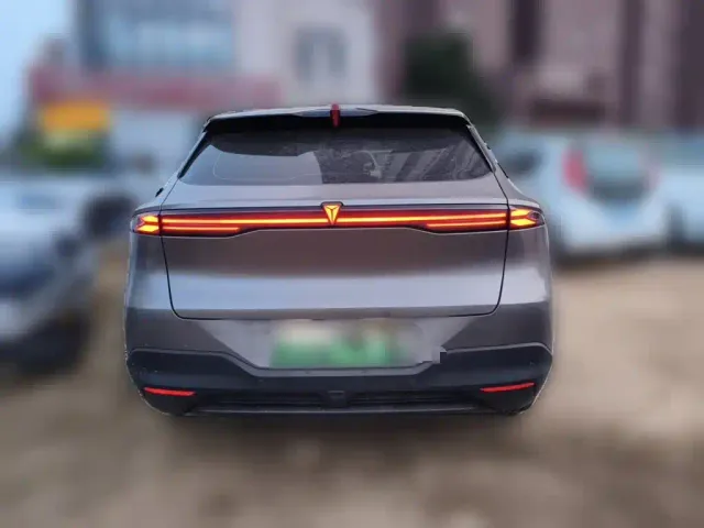 Deepal S05 — Фото автомобиля 3