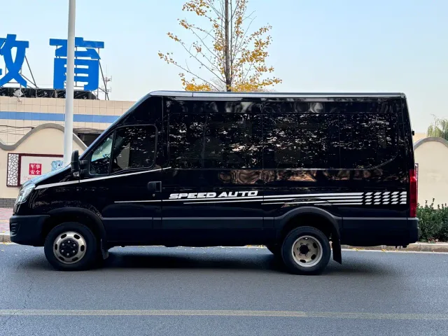 Iveco Daily — Фото автомобиля 20