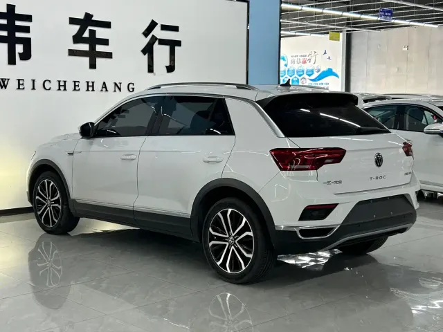Volkswagen T-Roc — Фото автомобиля 8