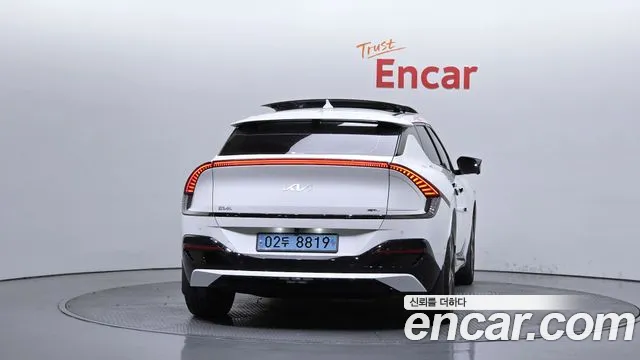 Kia EV6 — Фото автомобиля 4