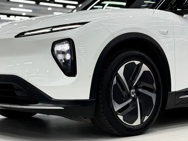 Nio ES6 — Фото автомобиля 19