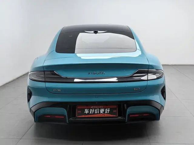 Xiaomi SU7 — Фото автомобиля 4