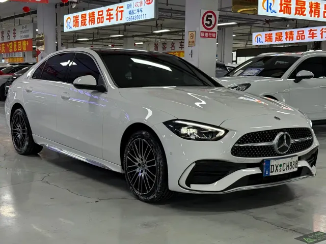Mercedes-Benz C-Class — Фото автомобиля 3