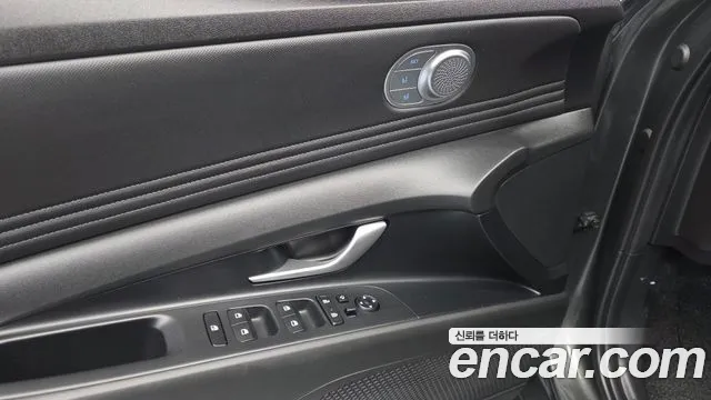 Hyundai Avante CN7 — Фото автомобиля 24