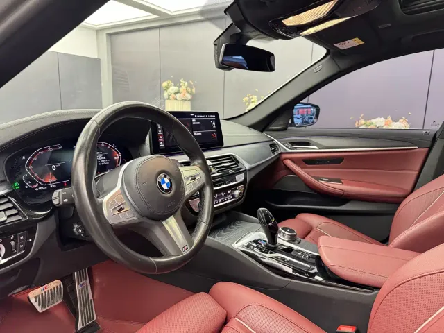 BMW 5 Series — Фото автомобиля 4