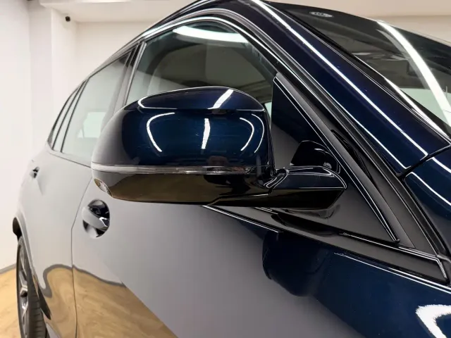 BMW X5 — Фото автомобиля 12