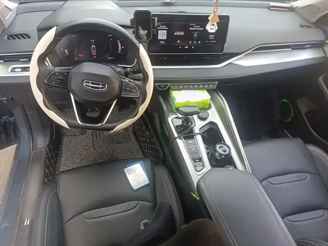 Geely Xingrui — Фото автомобиля 12