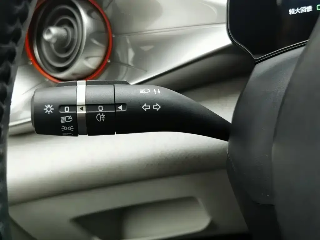 BYD Dolphin 2021 Model 405km Fashion Edition — Фото автомобиля 21