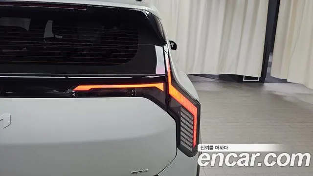 Kia EV3 — Фото автомобиля 22