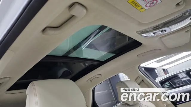 Genesis GV70 — Фото автомобиля 23