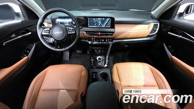 Kia Seltos Бензин 1.6 турбо 2WD — Фото автомобиля 6