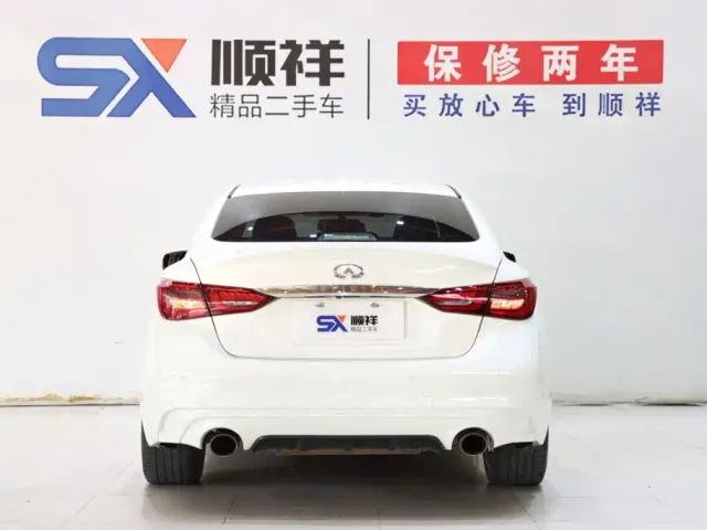 Infiniti Q50L — Фото автомобиля 5