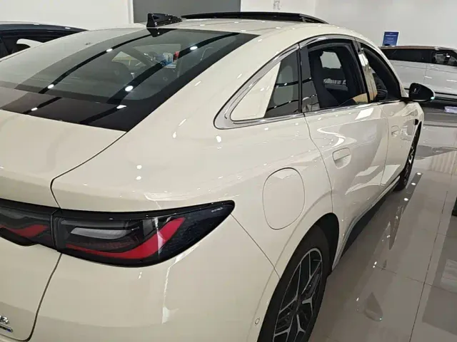 BYD Seal 06 — Фото автомобиля 7