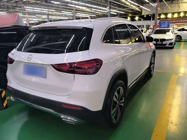 Mercedes-Benz GLA-Class — Фото автомобиля 6