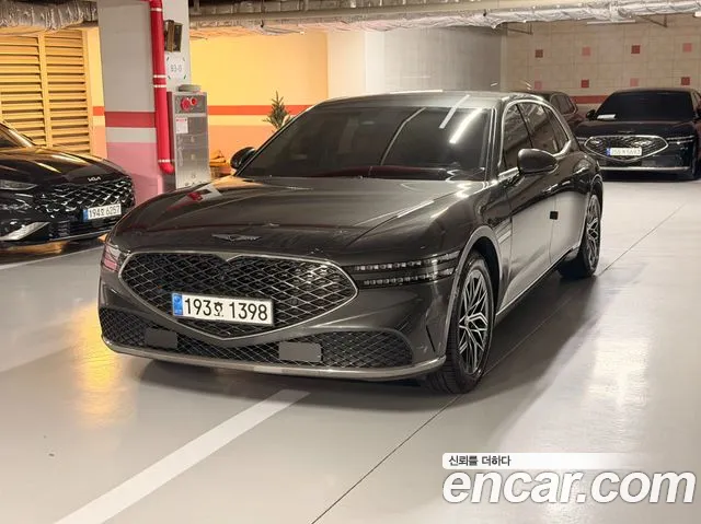 Фотография автомобиля — Genesis G90 RS4