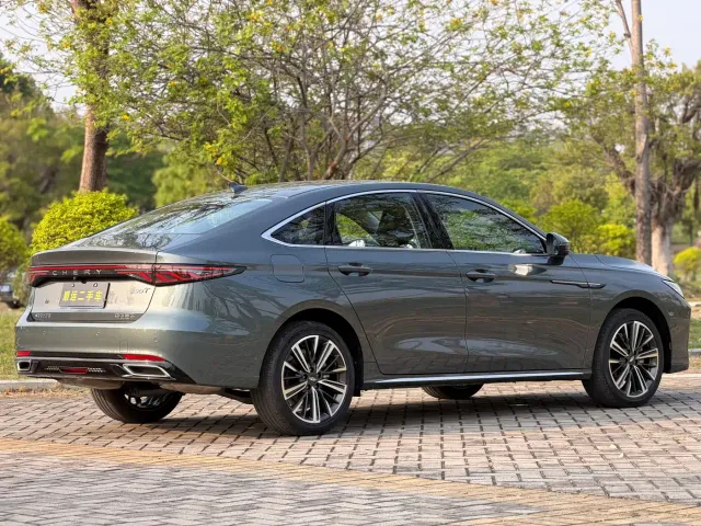 Chery Arrizo 8 PRO — Фото автомобиля 12