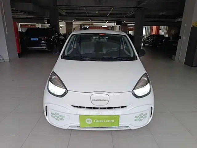 Roewe Clever — Фото автомобиля 2