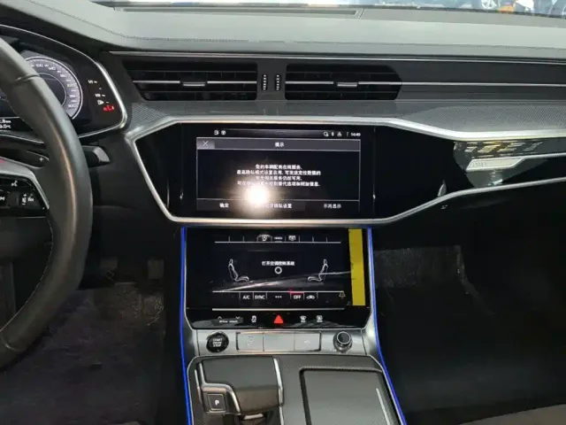 Audi A6L — Фото автомобиля 12
