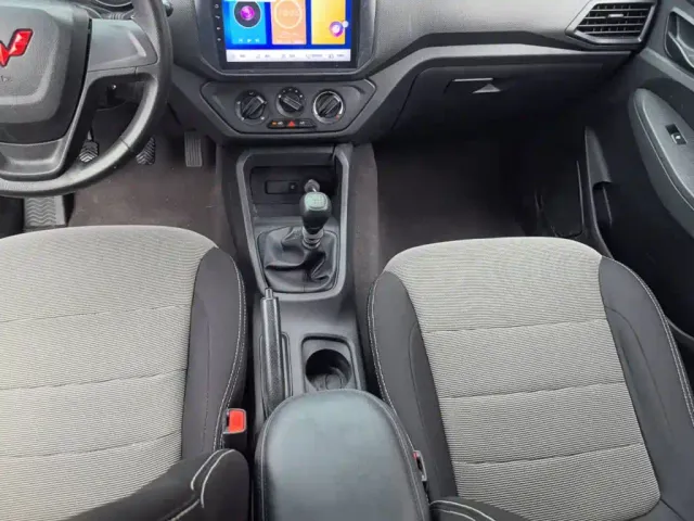 Wuling Hongguang — Фото автомобиля 13
