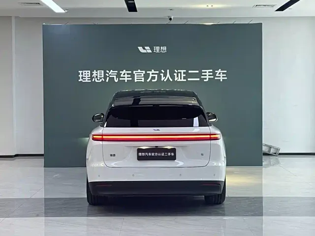 Li Auto i6 — Фото автомобиля 3