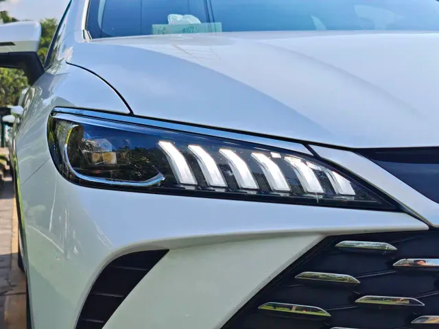 BYD Qin PLUS — Фото автомобиля 9