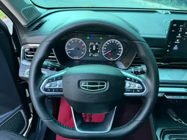 Geely Vision X6 — Фото автомобиля 6