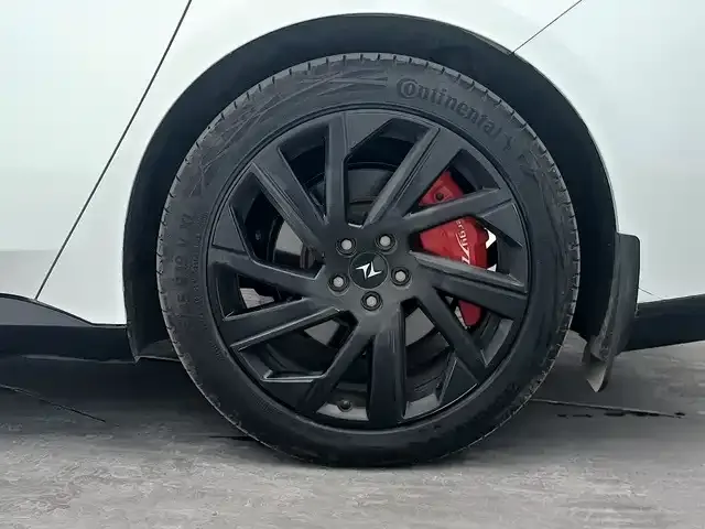 Dongfeng eπ 007 — Фото автомобиля 8