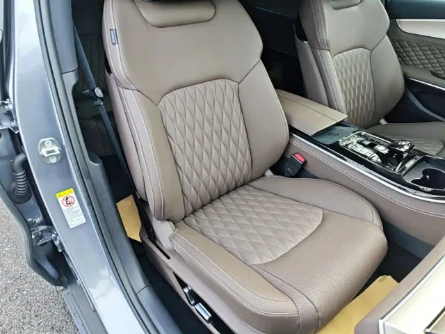 BYD Han — Фото автомобиля 24
